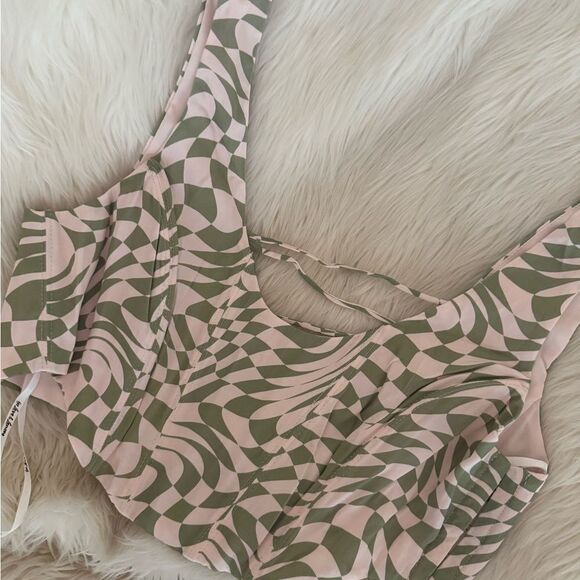 FL&L top - Picture 5 of 5